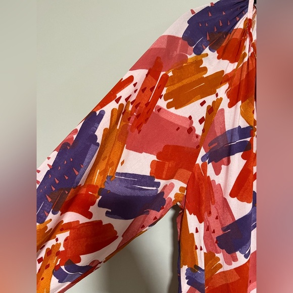 Emily Wonder Abstract Multicolor Long Sleeve Popover Top Size Medium - Picture 5 of 9